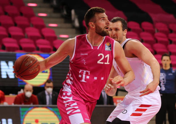 世界足坛的 世界足坛的